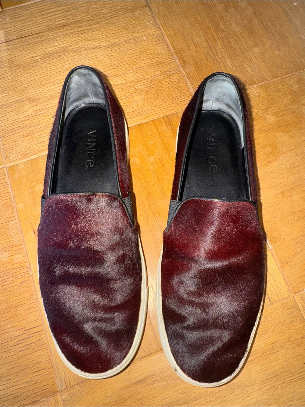 Vince Womens Slip-On Vince Sneakers in Deep Burgundy Pony Hair Size 8